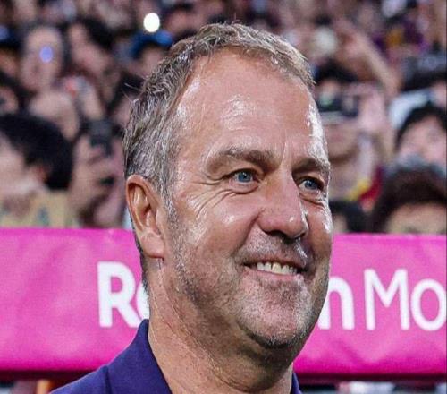 弗里克17战16胜!巴萨30,亚马尔世界波,7场造8球,甩开皇马4分