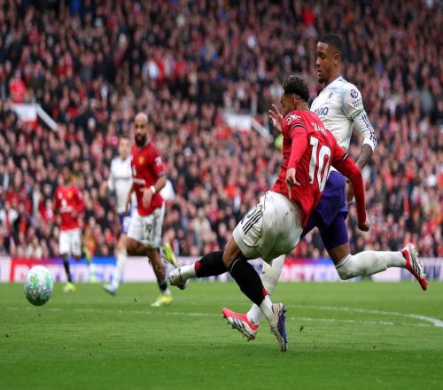 關鍵一戰曼聯用老辦法再近歐冠一步，那卡里克的轉正呢