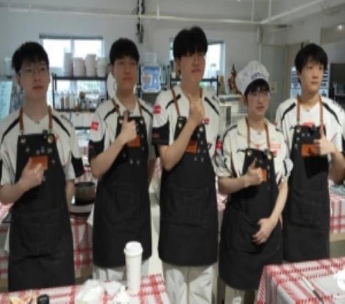 AL選手動態：歡迎來到熊貓烘焙課堂快來看看誰是最皮學員