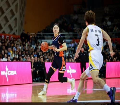 得分第2+助攻第1!中国女篮31岁王牌满血复活:宫鲁鸣该召回她