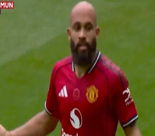 10月最佳球员发威!姆贝莫头球建功,首次射正就破门,范德文失误