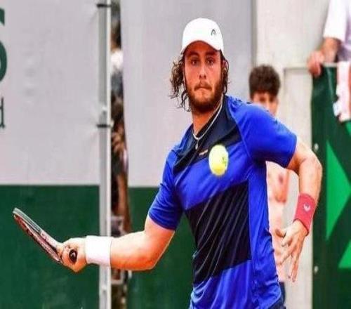 一聲歎息，兩資格賽選手與冠軍擦肩而過，仍取得職業生涯新突破