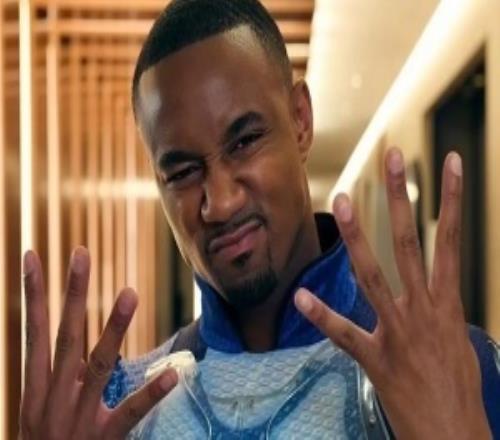 《黑袍》第五季豆瓣开分9.0！火车头抢了祖国人风头