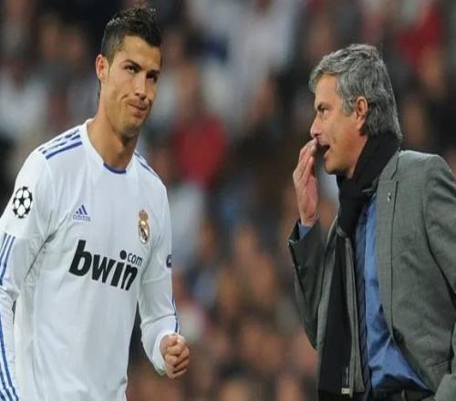 穆里尼奥曾弄哭的七大球星:C罗、萨拉赫、特里和切尔西全队在列