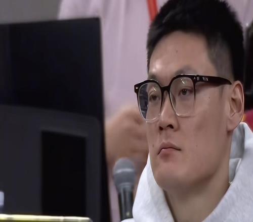 不打了！CBA強(qiáng)力鋒線第一階段報銷，這可是廣東隊最大苦主！