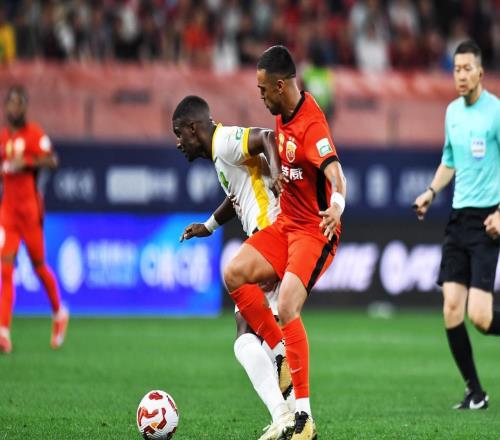 4外援领衔!海港对国安首发出炉,武磊替补,雨战考验颜骏凌侯森