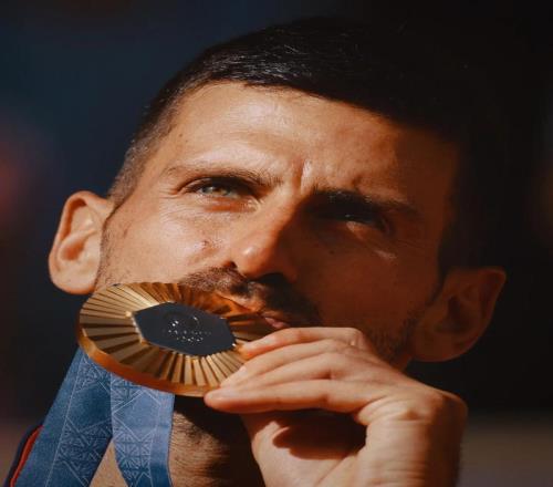 德約澳網決賽首敗卻創紀錄！雙齡榜前三，唯一橫跨近20年的王者