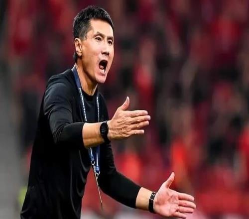 邵佳一是最佳人選！國足主帥二選一：3名中超土帥已報(bào)名！