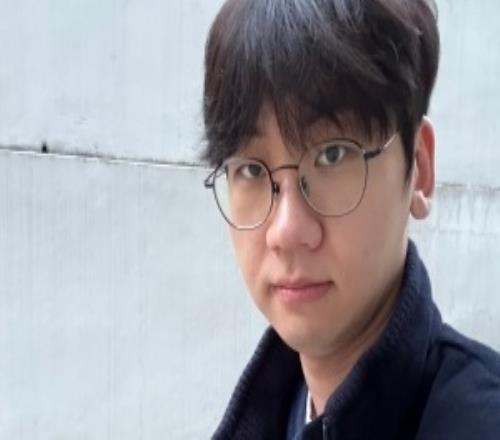 怎么突然发微博了Doran更博：晚安也祝你今天愉快