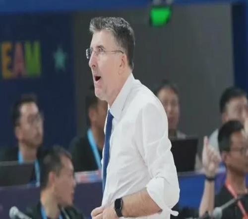 曝新疆男籃邀請歐洲名帥接任！喬帥助教，上賽季帶領(lǐng)北控打進(jìn)八強(qiáng)