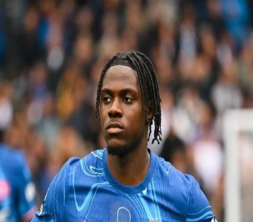 英超头号玻璃人!加盟切尔西2年伤停9次从未踢满过全场