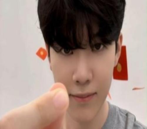 TheShy發(fā)布祝福：祝大家新年快樂，恭喜發(fā)財