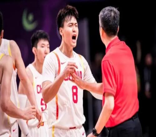8780！7765！世预赛一夜乱了，中国男篮喜讯，最新晋级形势如下