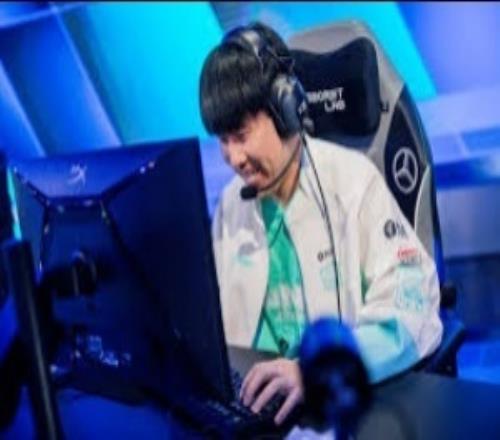 未和iG达成续约!涵艺爆料:Gala是进选秀池子的