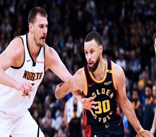 勉強湊齊15人名單，4人打不了，還有8名后衛(wèi)！NBA真正偽豪門誕生