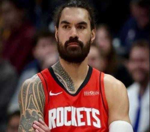 火箭内线最可靠之人不是申京数据表明亚当斯前场篮板联盟第一!