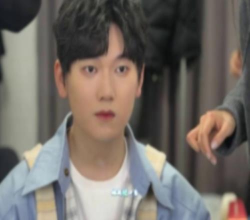 JackeyLove发布视频:如果没有电竞,我就是个普普通通的黄毛