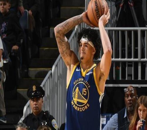 桑托斯谈续约:我爱勇士!我想为巴西热爱篮球的孩子们树立榜样