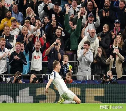 三连击!利物浦旧将染红仍全胜,阿森纳再次冲击前三名