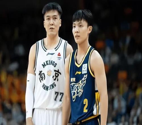 CBA又出一頂級後衛！打廣東狂砍42+6+8，球迷：這進不了國家隊