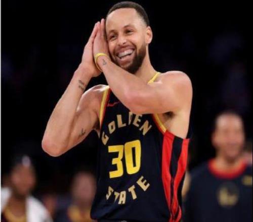 拒绝退役!库里专访表态:暂无退役计划,那一天还没有到来!