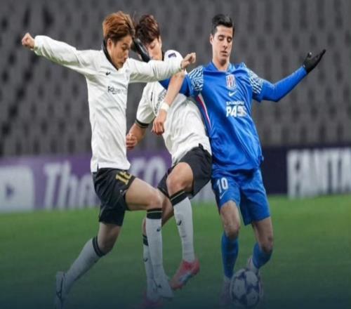 02！上海申花不敌神户胜利船，申花3个进球无效+路易斯罚丢点球