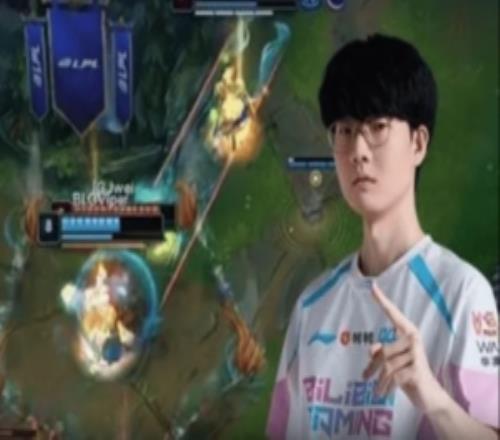 LPL賽事高光：Viper預判閃現，下路1V2線殺