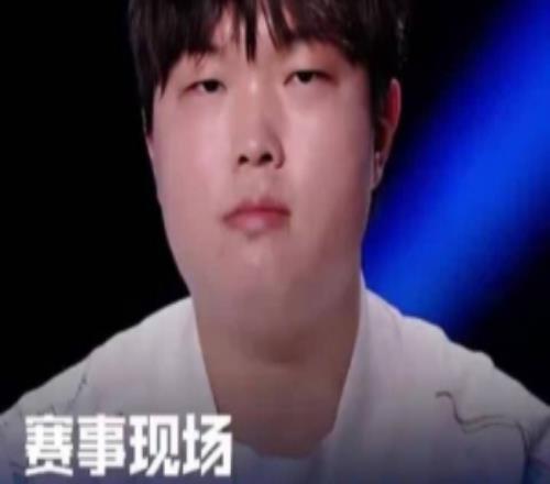 LPL賽事現(xiàn)場：Bin要把S賽冠軍留在中國希望LPL都能打出最好狀態(tài)