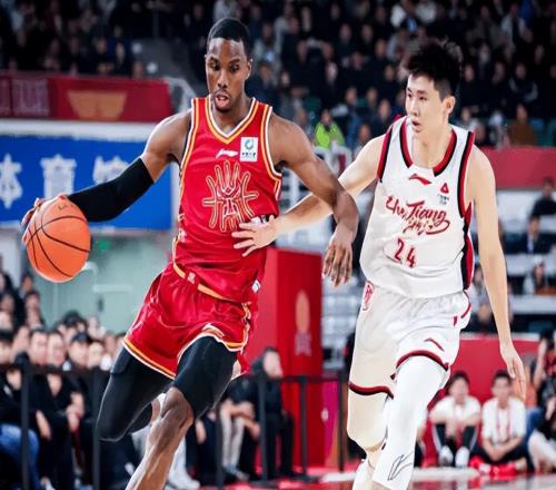 CBA最差教练!球队开赛3连败,有好球员不用,球迷:快下课