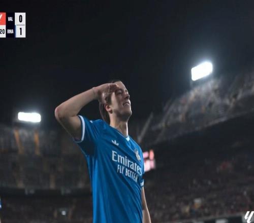 喜欢的对手,卡雷拉斯皇马生涯两球都是对瓦伦西亚打进的