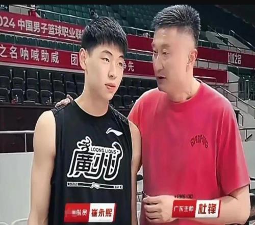 崔永熙自爆回CBA原因，威姆斯向韓德君下戰(zhàn)書，北京教練組補強