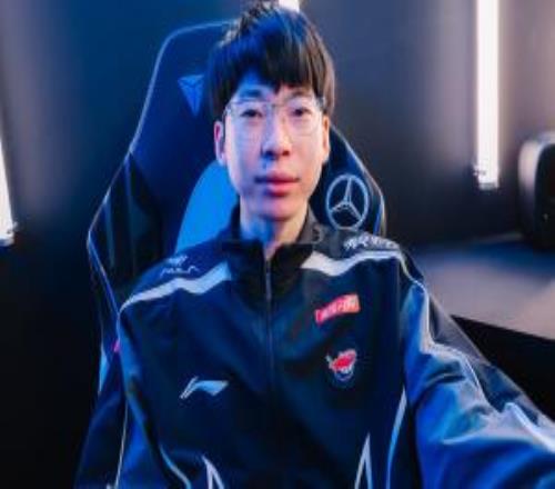 Hope:最后一把如果我们能做更好,多拿资源可能就赢下来吧