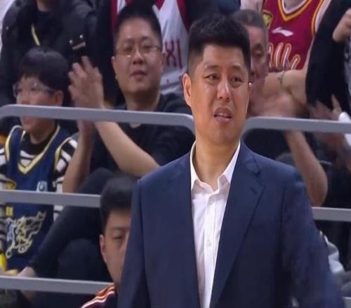 山西主帅:胜负只是一部分,既要掌控好球员还要保护他们不受伤