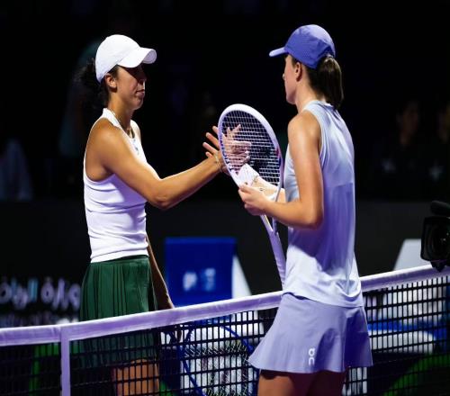 絲襪稱明年隨心參賽無視強制參賽規(guī)則，高芙稱女網(wǎng)更有趣更具懸念