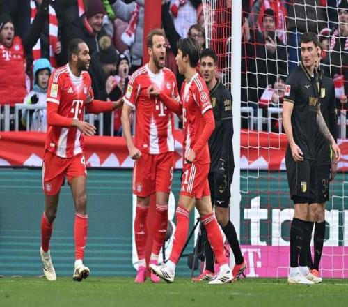 12!1.3亿超巨助攻难救主,拜仁主场爆冷,18轮不败金身告破