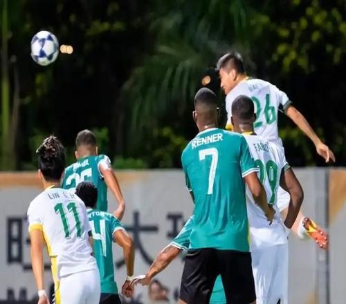 下一个恒大记者:放宽资金投入,允许有钱俱乐部砸钱踢亚冠!