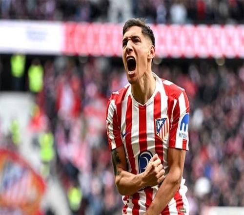 莫利纳:大家一直鼓励我,所以只要靠近球门我就试着来一脚