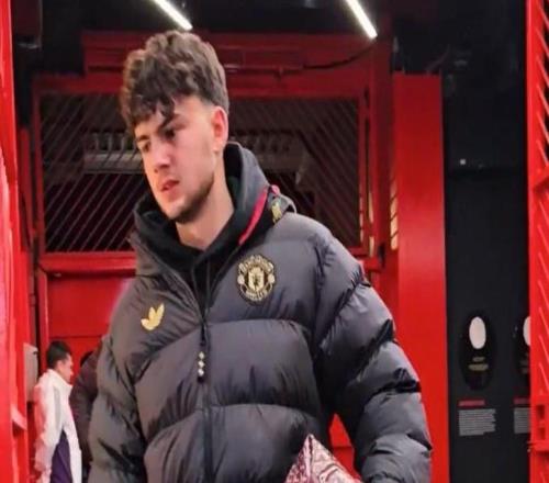 記者：弗雷德里克森將頂替馬茲拉維進(jìn)入曼聯(lián)本輪比賽名單