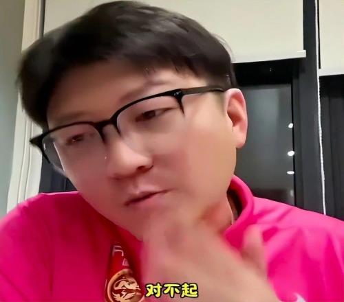 前國足隊長自扇耳光！曾罵河南外援腦子隻有30，忘了範誌毅名言