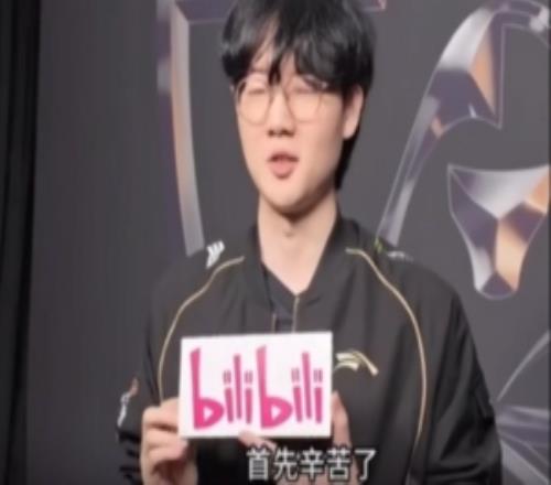 Viper:运气不好提前遇到了GEN,对圣枪哥说要小心Faker