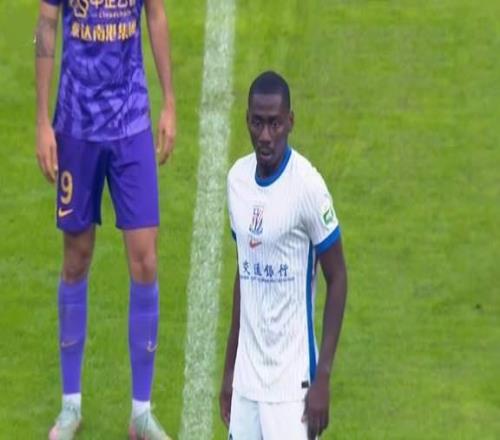 申花3外援合同到期吴曦必须续约丢冠转折点在足协杯踢亚二鸡肋