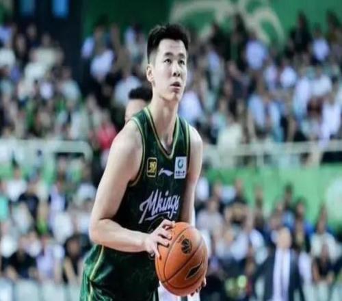 CBA新賽季第一黑馬殺出！逼瘋廣東后再爆冷上海：他們也要沖冠了