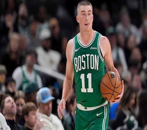 被黄蜂各种打爆了!凯尔特人后场大将面对强敌时总是无法发挥