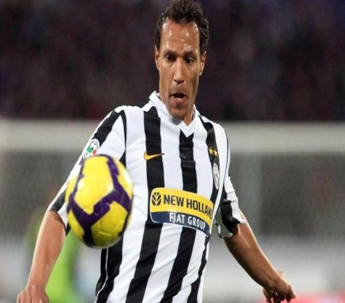 舊將：尤文被電話門剝奪的兩座冠軍是場上贏的，我們是最強的