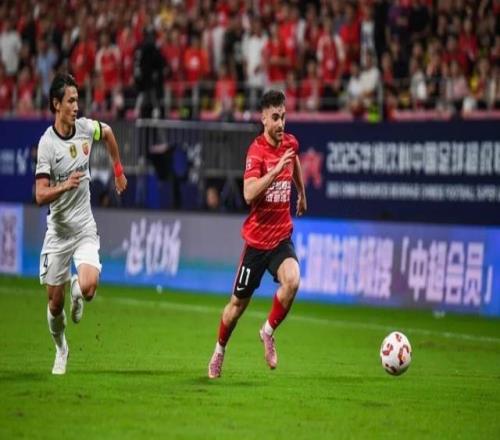 力壓申花、國安，成都蓉城登頂中超！
