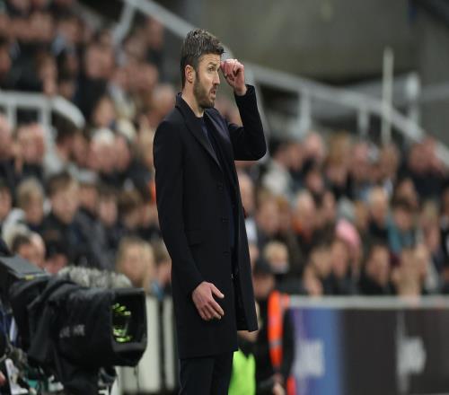 “毛台廠”一起輸球!大哥三弟失利曼聯緊隨其後,12丟分怪裁判