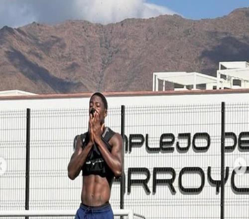 曼晚:梅努前往西班牙特训以恢复状态,但他在曼联前景仍暗淡