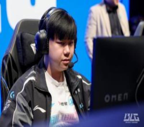 我可没去BLG打野Shadow澄清:"三天没出门都在打宝可梦,总算通关了"