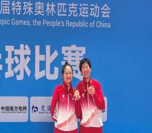 一天狂揽两枚奖牌!“小太阳”刘旭:用一只手臂拥抱滚烫的乒乓赛场与人生