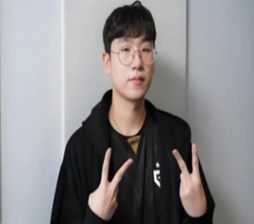 Ruler：比起五殺更喜歡對線單殺比起運營更喜歡團戰結束比賽